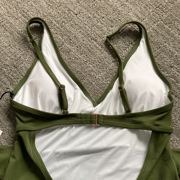Shade & Shore Palm Plunge-Front Tie-Wrap One-Piece Swimsuit - Picture 10 of 12